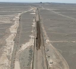 راه سازی در مجتمع معادن سنگ آهن اسمالون